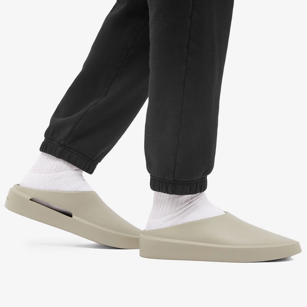 Fear of God Men's The California Dusty Concrete